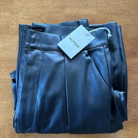 MOTHER Black Faux Leather Pant NWT Tunnel Vision Pleated Pants Size 29 - Picture 5 of 11